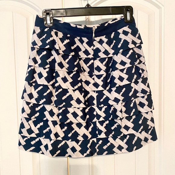 French Connection Navy and Cream tiered skirt - Picture 4 of 5